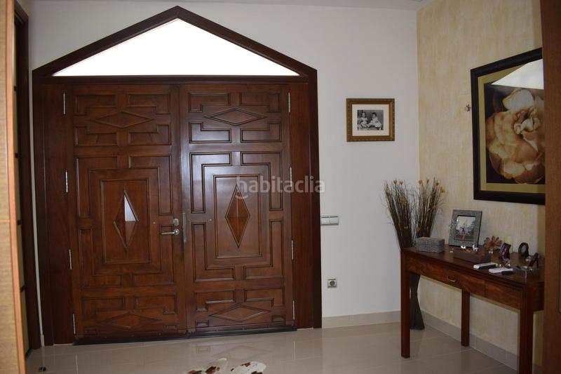 Foto 5084a2f3-3adc-4ab7-b479-fa704a3a3cdf. Chalet espectacular casa en Cunit residencial Cunit
