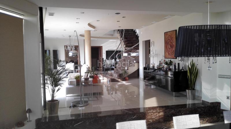 Foto ed6707a1-8489-4ced-ad9c-29abd0c6fbd3. Chalet espectacular casa en Cunit residencial Cunit