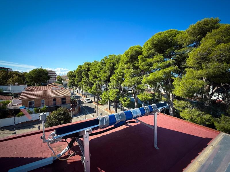 Foto da026a40-8cf4-4896-b168-5d3f67b14311. Chalet dans calle sant pere 66 dans Calafell residencial Calafell