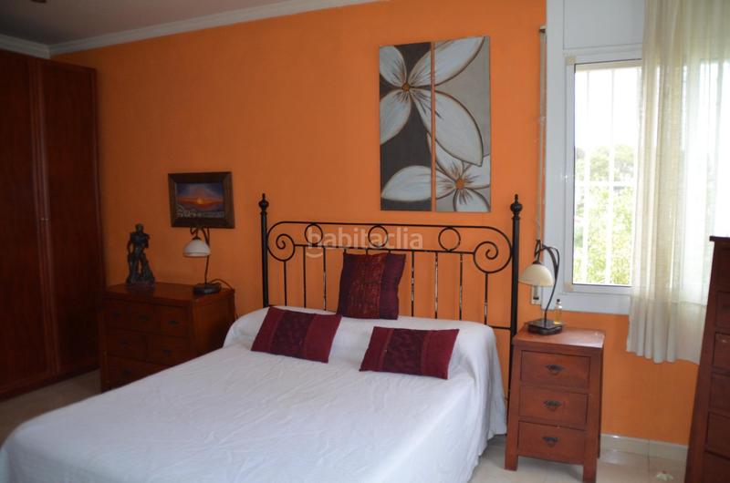 Foto 26237cbf-2a6f-4a3c-908c-0fe1792b4282. Casa con riscaldamento piscina in Cunit residencial Cunit