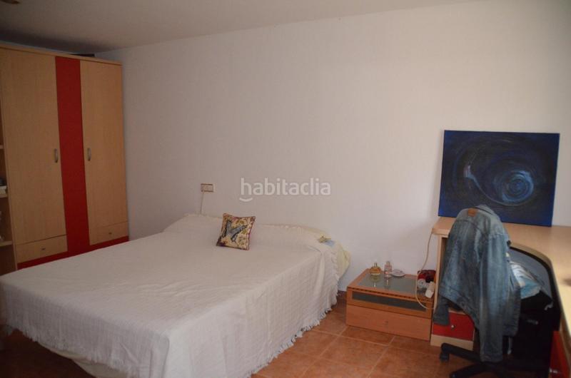 Foto a25dbd02-b4cd-4ab2-a77d-4ffb608d3525. Casa con riscaldamento piscina in Cunit residencial Cunit
