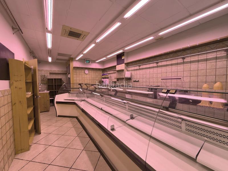 Foto 36f65f97-f0e8-48f1-8af6-ec6b3db2cfac. Alquiler local comercial  en venta o alquiler traspaso en Vendrell (El)