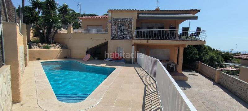 Foto fc712552-7446-49eb-ba2d-13a106768cf9. Xalet amb calefacció aparcament piscina a Bellamar Calafell