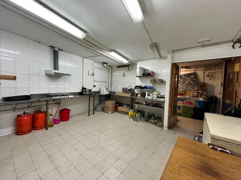 Foto b9ec0c30-54a8-4fe3-bd8b-49aa89d793e8. Alquiler local comercial en Centre Vendrell (El)