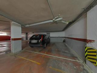 Car parking  Carrer de david de mas. Plaza de parking en venta en segur de calafell playa