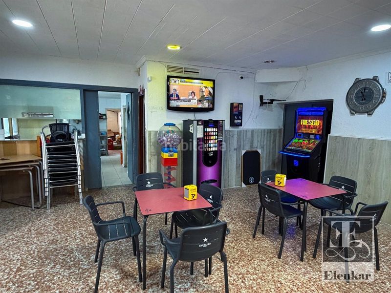 Foto 1e1027a1-0439-4e2f-8306-a2a95983f634. Local comercial a Cunit residencial Cunit