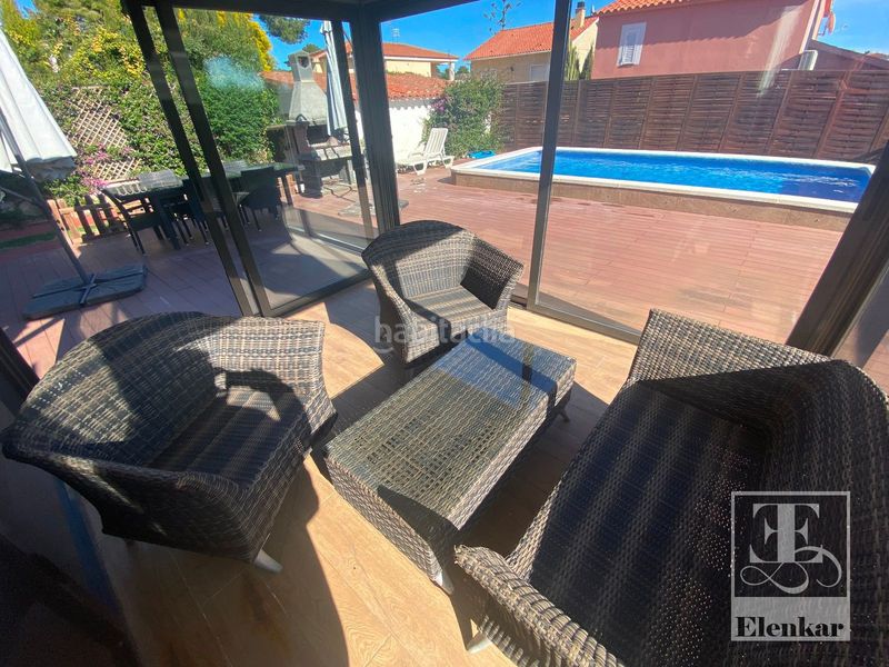 Foto 24deb2b6-2ae3-42dc-bda5-ea4aad937422. Chalet venta de chalet independiente de 5 habitaciones !!! en Cunit