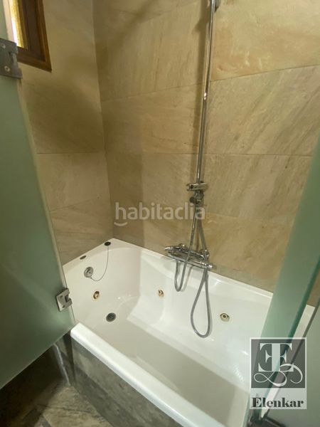 Foto bf61b62a-4a3e-4056-b5a9-95e257e74693. Chalet venta de chalet independiente de 5 habitaciones !!! en Cunit