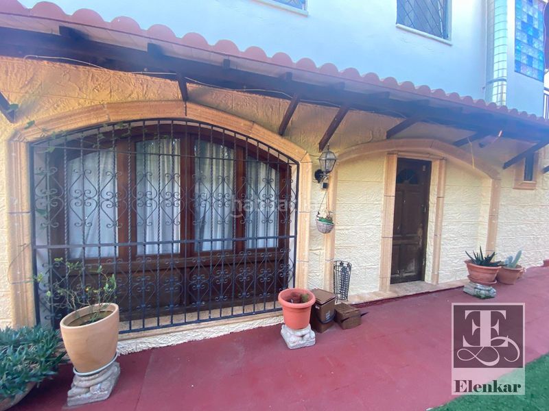 Foto e82d77b3-d066-4ea1-9a63-147f6d30452d. Chalet venta de chalet independiente de 5 habitaciones !!! en Cunit