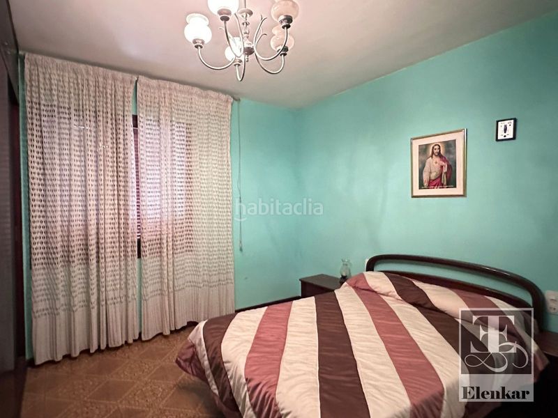 Foto f4510c25-f31b-49fa-8593-fc783aa58be3. Flat with parking pool in Castellet i la Gornal