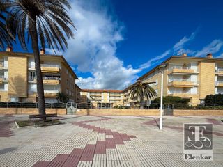 �tic  Canyissar del. �tico en venta �tico reformado con vistas al mar en el vendrell