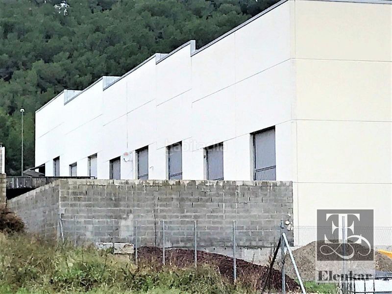 Foto e52311c6-760b-44a0-b6af-fb2f983f59a1. Nau industrial a Mas romeu Calafell