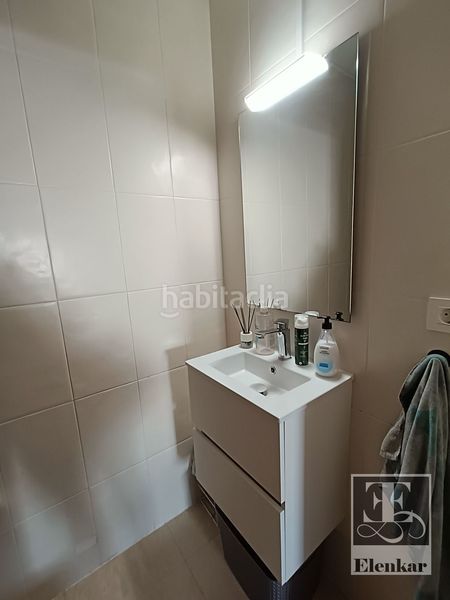 Foto 048484de-56f0-4f17-9bd5-32cf89e2d745. Casa amb aparcament piscina a Segur de Calafell nucli urbà Segur de Calafell