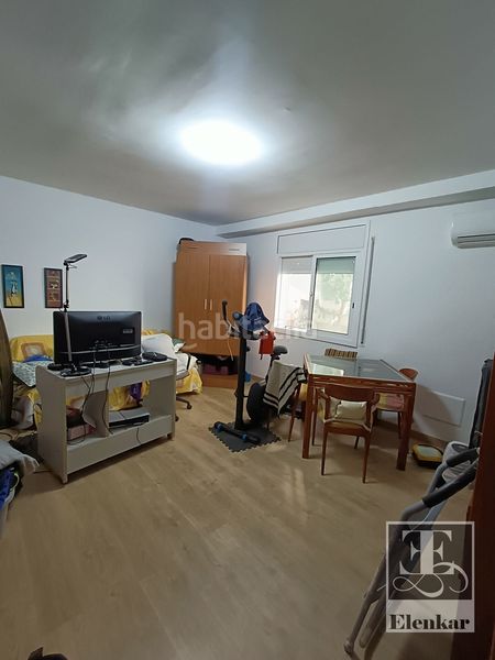 Foto ab761683-80f6-4906-8e25-c80c1e90493b. Casa amb aparcament piscina a Segur de Calafell nucli urbà Segur de Calafell