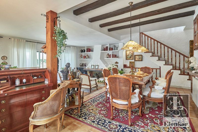 Foto 327a6909-63e2-4971-9669-d0f4d611f1dd. Casa adossada amb calefacció aparcament piscina a Calafell