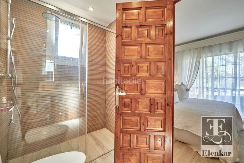 Foto 660805e5-b902-4294-a4e7-adbff0b330e7. Casa adossada amb calefacció aparcament piscina a Calafell