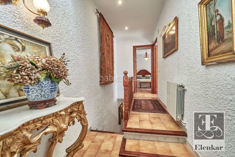 Foto d31bd4fb-6c79-4ba8-a940-818cbcd8c858. Casa adossada amb calefacció aparcament piscina a Calafell