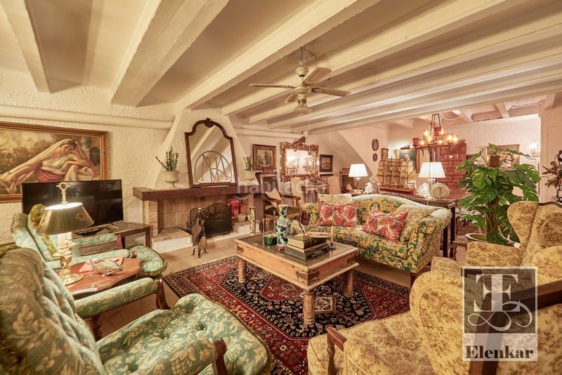 Foto d4301293-813a-4d5b-8bad-8717c0c85292. Casa adossada amb calefacció aparcament piscina a Calafell