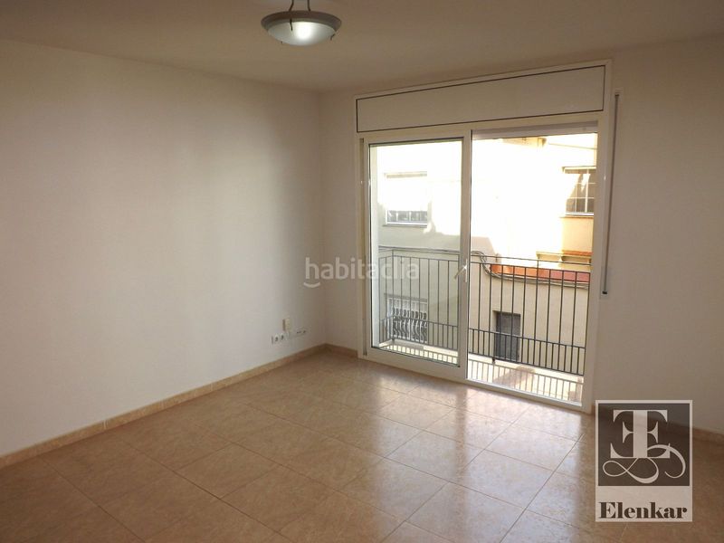 Foto 628c79a5-c669-4157-89ef-89cd402386fe. Pis amb calefacció aparcament a Calafell poble Calafell