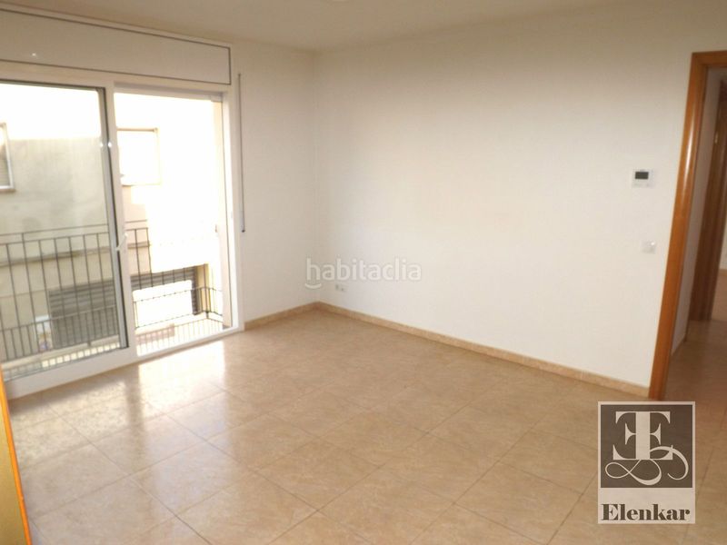 Foto 70d0c54b-b072-4cfd-8580-a02f51c0b1ee. Pis amb calefacció aparcament a Calafell poble Calafell