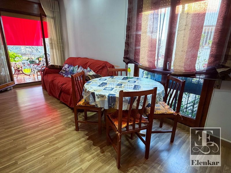 Foto 8a886906-0442-4e6f-8e0d-e4f9ec9581ab. Casa amb calefacció a Segur de Calafell nucli urbà Segur de Calafell