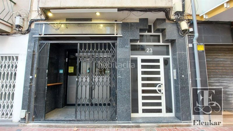 Foto 5166ae69-690e-4b7b-bb68-39492ed90b38. Local comercial a Calafell platja Calafell
