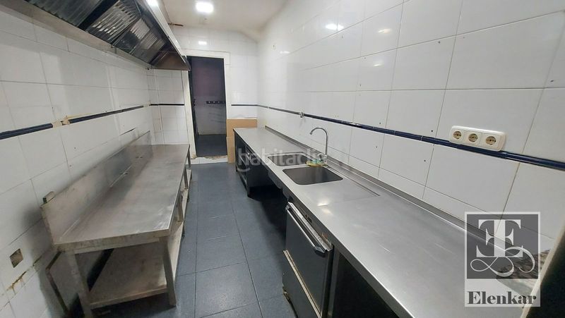 Foto 72c49595-6222-42fd-b123-f93c89a0f436. Local comercial a Calafell platja Calafell