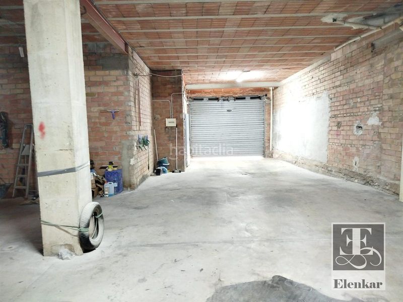 Foto 23296971-cda8-4603-ae24-420cf7aa3687. Local comercial a Calafell poble Calafell