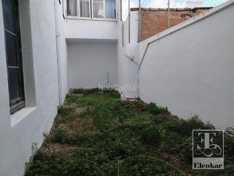 Foto 42243b1d-9579-4de7-9be9-05eef46aa7a9. Local comercial a Calafell poble Calafell