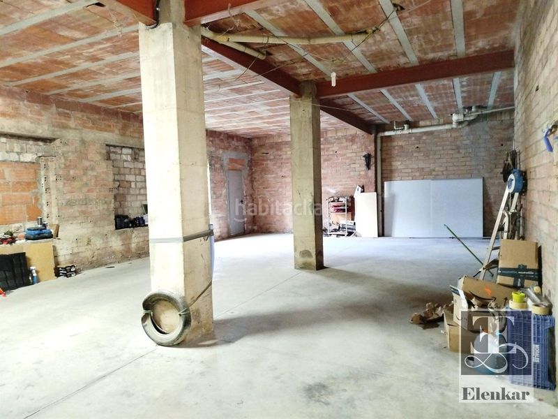 Foto 4e6e4971-07df-4bc3-b29d-d4ca6b2898a6. Local comercial a Calafell poble Calafell
