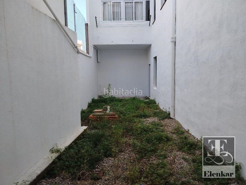 Foto 75b81b35-f6bd-464a-840d-e281adb573a3. Local comercial a Calafell poble Calafell