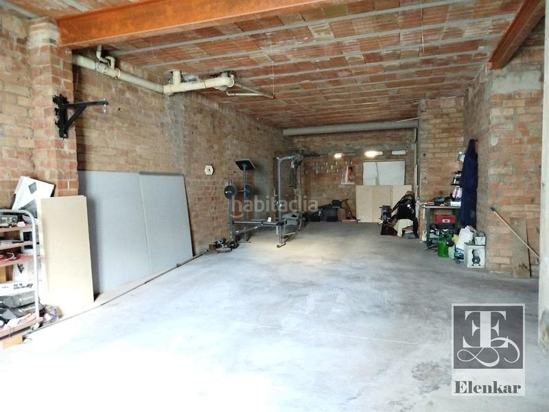 Foto 9112bdb7-fa77-4e3e-aec8-f6d26ad21edc. Local comercial a Calafell poble Calafell