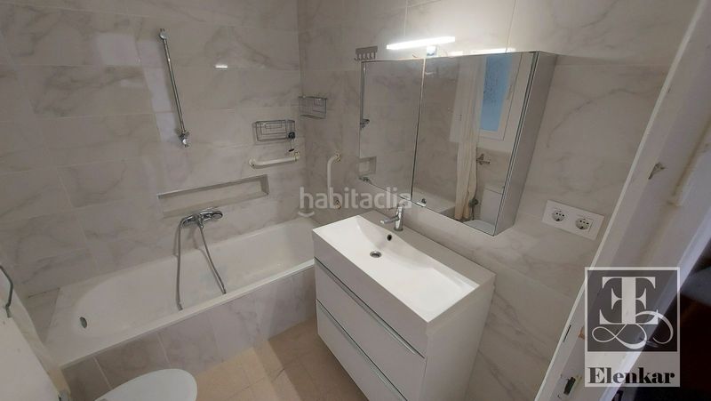 Foto ff435835-c6dd-48f8-b24f-b494d276a4d7. Pis amb calefacció aparcament a L´Estany Calafell