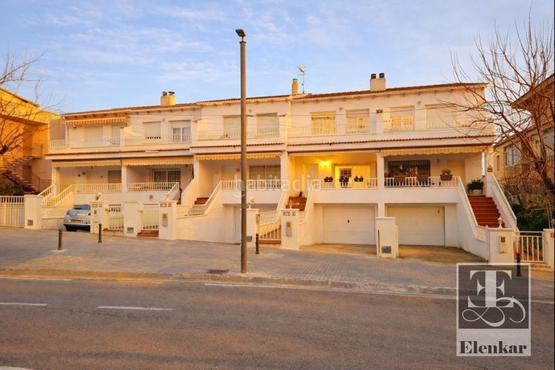 Foto 5d9d27f8-b38e-4b23-8b31-9910a4604e89. Casa adossada amb calefacció aparcament piscina a Segur de Calafell