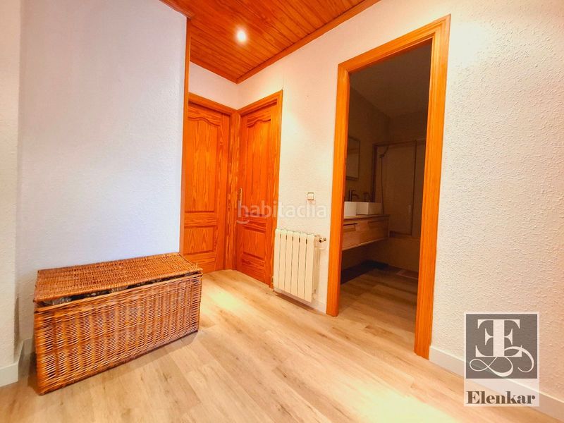 Foto a1ad88dd-5614-41fc-85e0-de1a3663ea54. Casa adossada amb calefacció aparcament piscina a Segur de Calafell