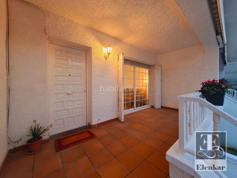 Foto d51eb6ab-2a95-4b15-939f-8903ebb7ff71. Casa adossada amb calefacció aparcament piscina a Segur de Calafell