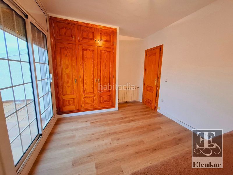 Foto dd0b189d-5d3c-46bb-86fe-d10b74d6dd80. Casa adossada amb calefacció aparcament piscina a Segur de Calafell
