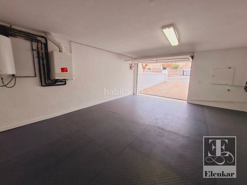 Foto e7a8b706-1eef-49b6-9c48-447af7799d3d. Casa adossada amb calefacció aparcament piscina a Segur de Calafell