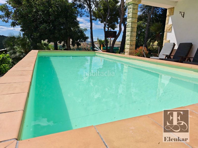 Foto 3af2370b-3b83-4ad8-8cfc-584feb4b7b7b. Xalet amb calefacció aparcament piscina a Bellvei