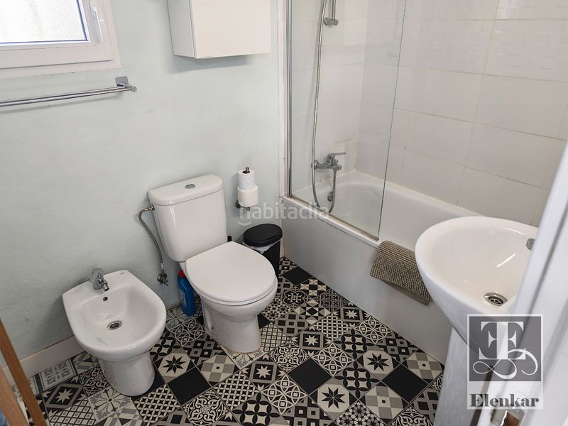 Foto 3c1912de-877e-45f3-8c33-2dd8f0798ac0. Xalet amb calefacció aparcament piscina a Bellvei