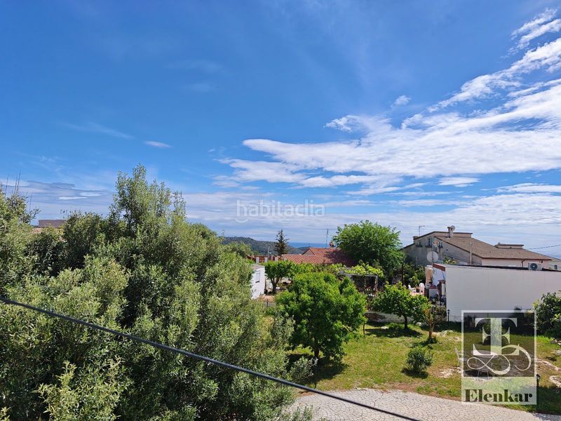 Foto b9eba653-b76e-428c-8c6a-1f819b7f8bc2. Xalet amb calefacció aparcament piscina a Bellvei