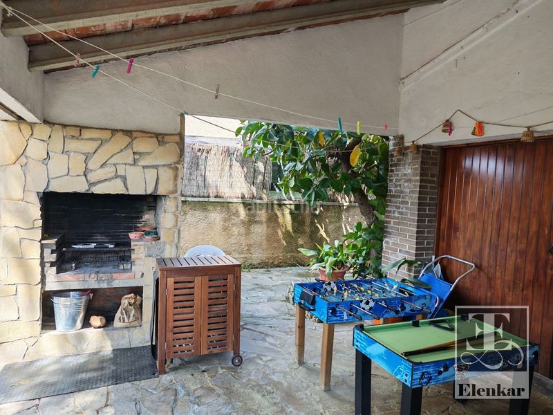 Foto bc2133bf-cabc-49d7-b3a2-b6581547e80c. Xalet amb calefacció aparcament piscina a Bellvei