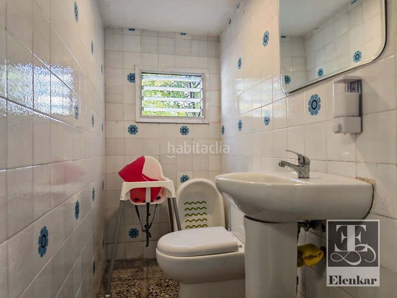 Foto c9f3ad3b-3f76-49e8-b725-a50e98811f9d. Xalet amb calefacció aparcament piscina a Bellvei