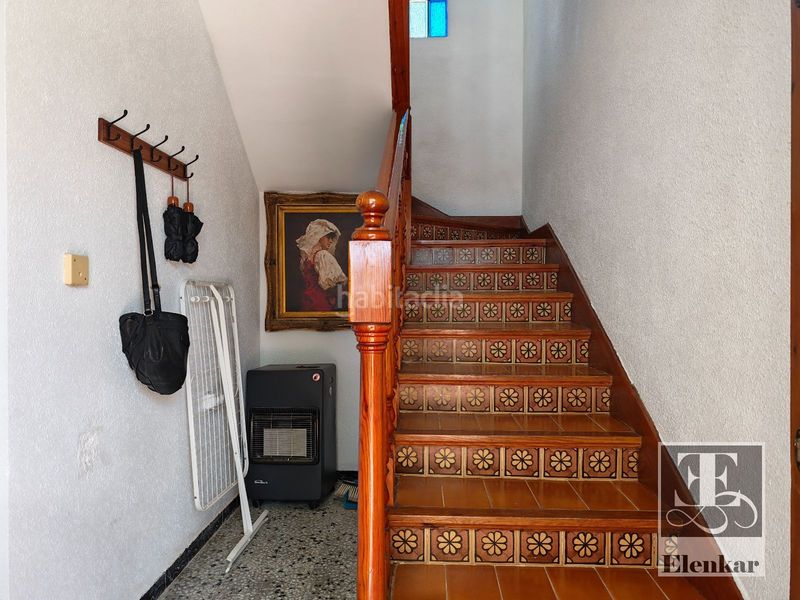 Foto e4f5ced8-43a1-4f9d-830b-0f3e13ad68ac. Xalet amb calefacció aparcament piscina a Bellvei