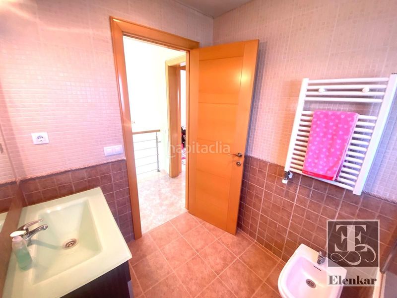 Foto f610c2ab-7378-4e3b-8607-57cfe36ec435. Casa amb calefacció aparcament piscina a Valldemar-Montmar Segur de Calafell