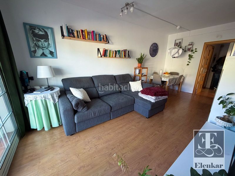 Foto 5bb13344-f50e-4732-adaa-91d211790413. Apartament amb calefacció aparcament a Segur de Calafell nucli urbà Segur de Calafell