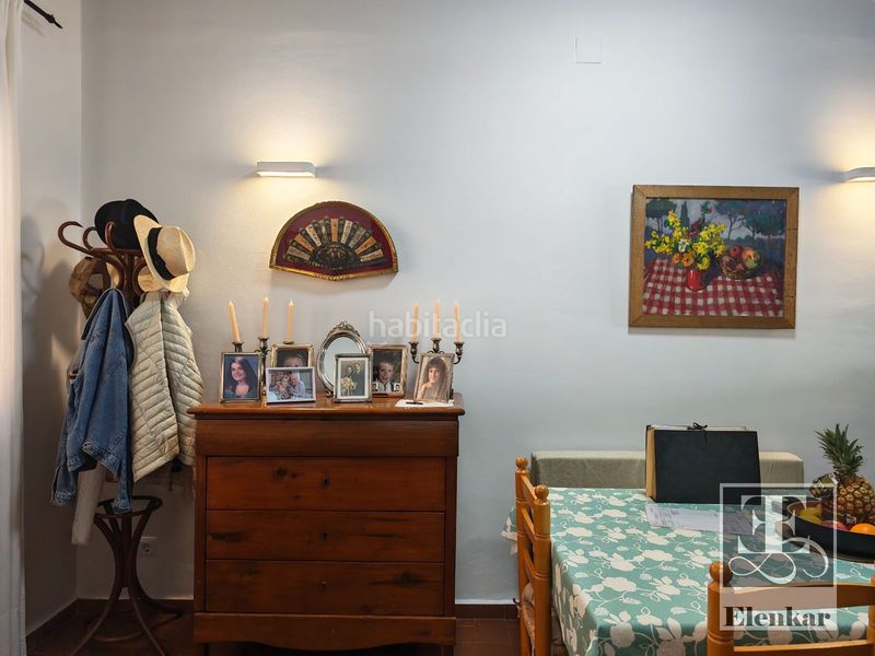 Foto 295c6b08-9564-4a58-aa38-fbdf6a7931a4. Casa adossada a Llorenç del Penedès