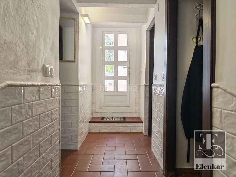 Foto 6306881d-8b30-4cee-bdd1-ea257f3eb7fd. Casa adossada a Llorenç del Penedès