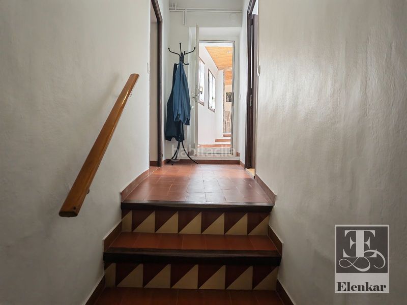 Foto c5d495bc-0511-4827-a534-327e3033a5d6. Casa adossada a Llorenç del Penedès