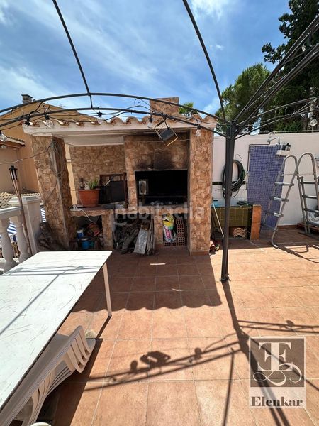 Foto 548e6af8-dd17-4151-b45c-525cae1016ac. Casa amb aparcament a Segur de Calafell nucli urbà Segur de Calafell
